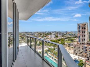 1010 SW 2nd Ave LPH05, Miami FL 33130