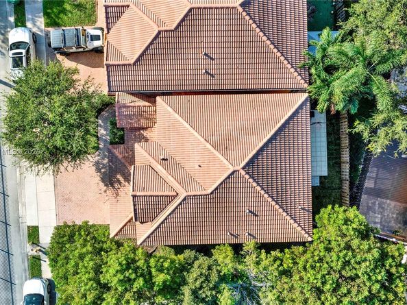 8450 NW 113th Psge, Doral FL 33178