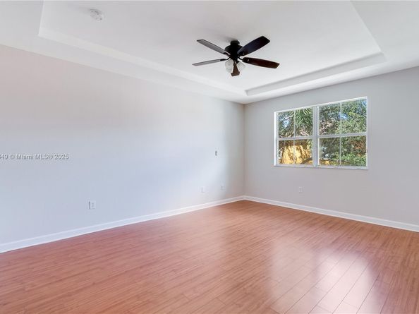 8450 NW 113th Psge, Doral FL 33178