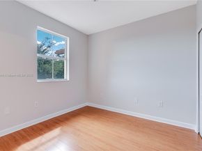 8450 NW 113th Psge, Doral FL 33178