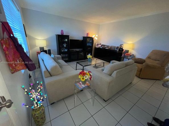 17000 NE 14th Ave 109, Miami FL 33162