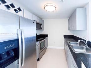 1861 NW S River Dr 2209, Miami FL 33125