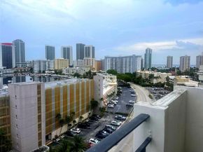 401 Golden Isles Dr 1116, Hallandale Beach FL 33009