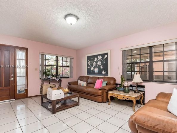 2740 SW 23rd St, Miami FL 33145