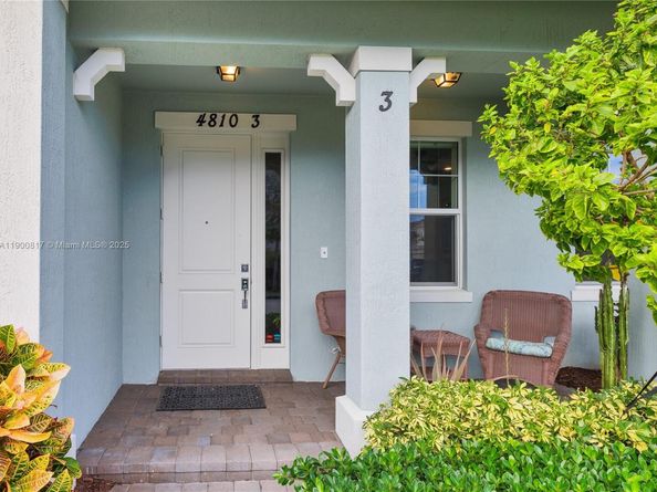 4810 Eucalyptus Dr 3, Hollywood FL 33021