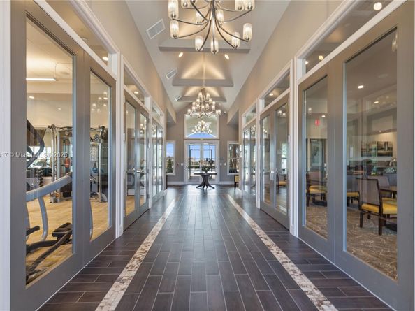 4810 Eucalyptus Dr 3, Hollywood FL 33021