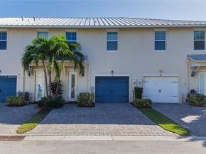 4810 Eucalyptus Dr 3, Hollywood FL 33021