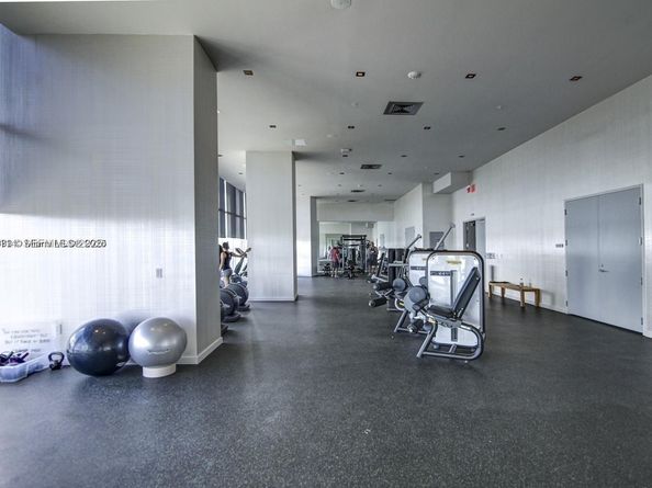 2900 NE 7th Ave 5002, Miami FL 33137