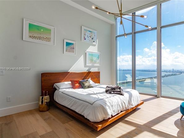 2900 NE 7th Ave 5002, Miami FL 33137