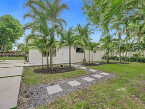21021 NE 13th Pl, Miami FL 33179