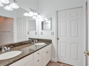 6163 NW 124th Dr, Coral Springs FL 33076
