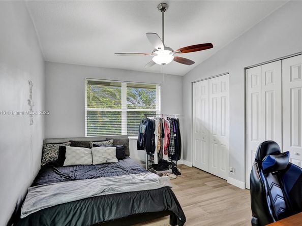 6163 NW 124th Dr, Coral Springs FL 33076