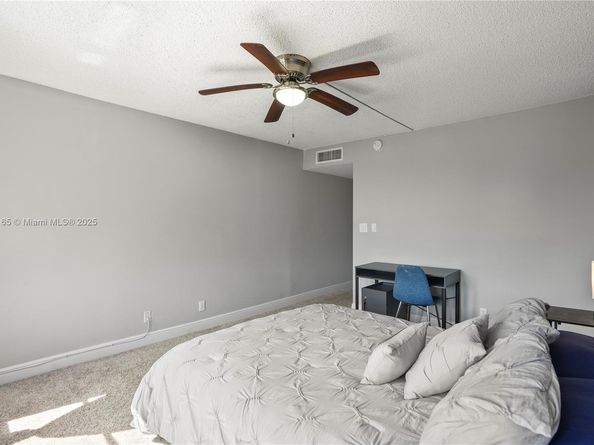 777 S Federal Hwy 305E, Pompano Beach FL 33062