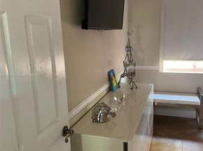 12365 NW 6th St, Miami FL 33182