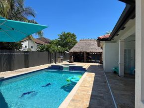 12365 NW 6th St, Miami FL 33182