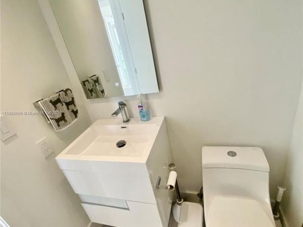 780 NE 69th St 1407, Miami FL 33138
