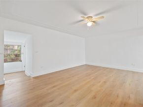 820 86th St, Miami Beach FL 33141