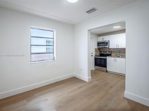 820 86th St, Miami Beach FL 33141