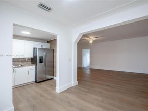 820 86th St, Miami Beach FL 33141