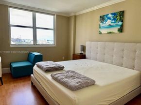 770 Claughton Island Dr 1613, Miami FL 33131