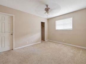 7761 NW 36th St, Davie FL 33024