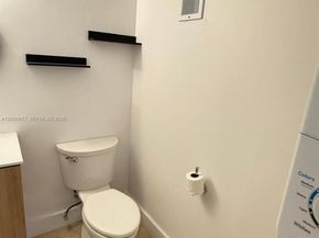 260 NW 107th Ave 204, Miami FL 33172