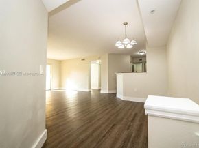 17622 NW 25th Ave 101, Miami Gardens FL 33056