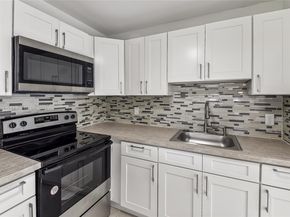 447 Saxony J 447, Delray Beach FL 33446