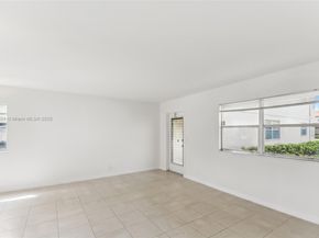 447 Saxony J 447, Delray Beach FL 33446