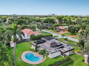 20 W Tropical Way, Plantation FL 33317