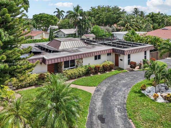 20 W Tropical Way, Plantation FL 33317