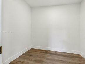20 W Tropical Way, Plantation FL 33317