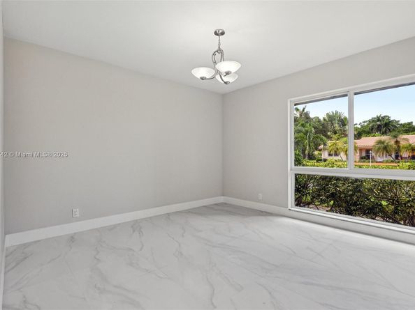 20 W Tropical Way, Plantation FL 33317
