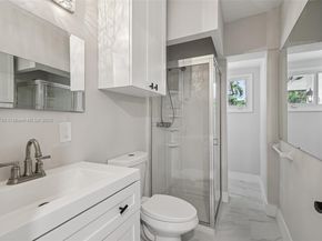 20 W Tropical Way, Plantation FL 33317