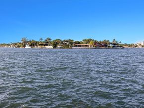 255 N Hibiscus Dr, Miami Beach FL 33139