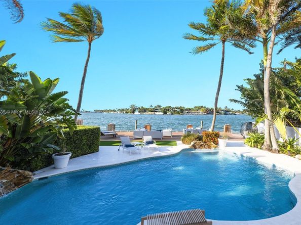 255 N Hibiscus Dr, Miami Beach FL 33139