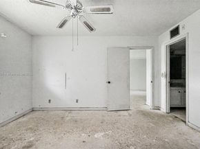 700 SE 6th Ave 304, Deerfield Beach FL 33441