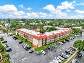 700 SE 6th Ave 304, Deerfield Beach FL 33441