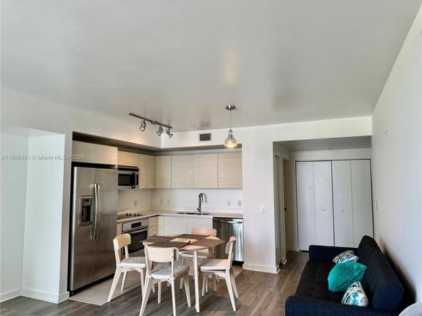 4250 Biscayne Blvd 806, Miami FL 33137