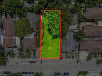 1376 NW 32nd St