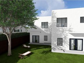 1376 NW 32nd St, Miami FL 33142