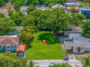 1376 NW 32nd St, Miami FL 33142