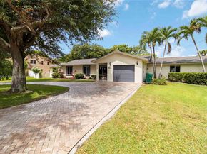 431 S Old Hiatus Rd, Plantation FL 33325