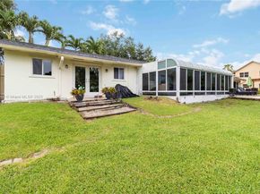 431 S Old Hiatus Rd, Plantation FL 33325