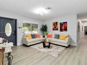 431 S Old Hiatus Rd, Plantation FL 33325