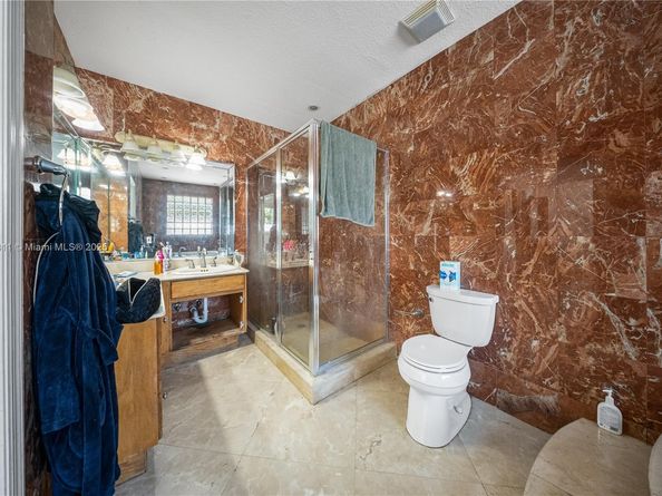 12265 SW 43rd St, Miami FL 33175