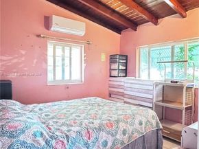 3135 NW 86th St, Miami FL 33147