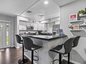 6440 Buchanan St, Hollywood FL 33024