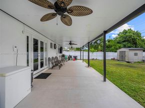 6440 Buchanan St, Hollywood FL 33024