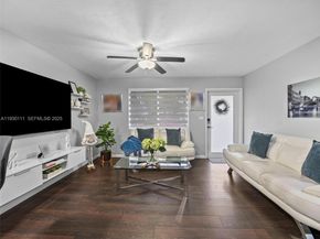 6440 Buchanan St, Hollywood FL 33024